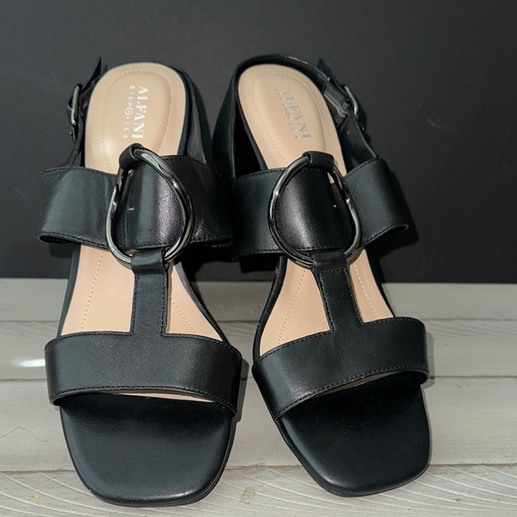 Alfani Black Sandals with Wide Strap and Flat Sole - Picture 1 of 7